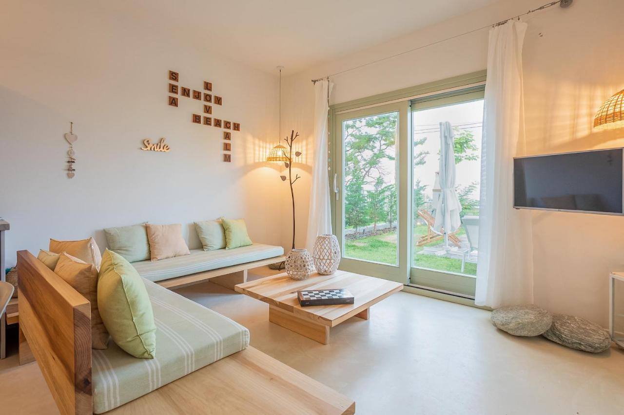 Sea And Sun Luxury Pools' Villas Khorevtó Eksteriør bilde
