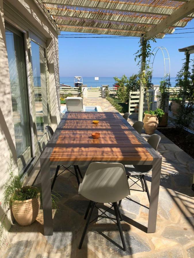 Sea And Sun Luxury Pools' Villas Khorevtó Eksteriør bilde